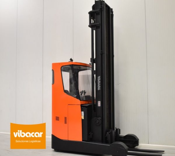 BT TOYOTA - Carretilla retráctil